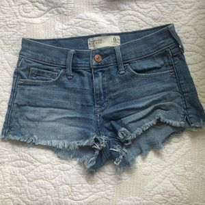 Abercrombie Low Rise Denim Short 0